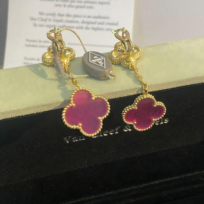 [OAK JURI]NEW CLOVER 2 MOTIF PINK ENAMEL EARRINGS