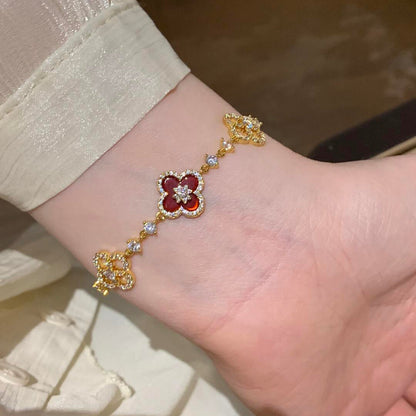 [OAK JURI]CLOVER 5 MOTIF PINK BLUE RED WHITE BRACELET
