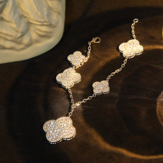[OAK JURI]CLOVER BRACELET 5 MOTIF SILVER DIAMOND PAVED