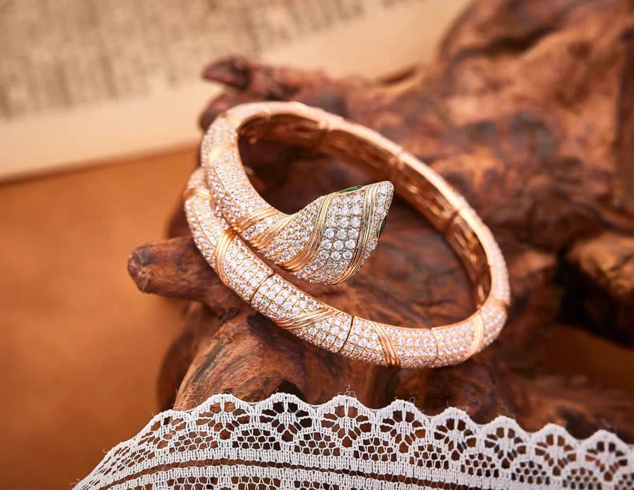 [OAK JURI]HAUTE COUTURE GOLD SERPENTI BRACELET