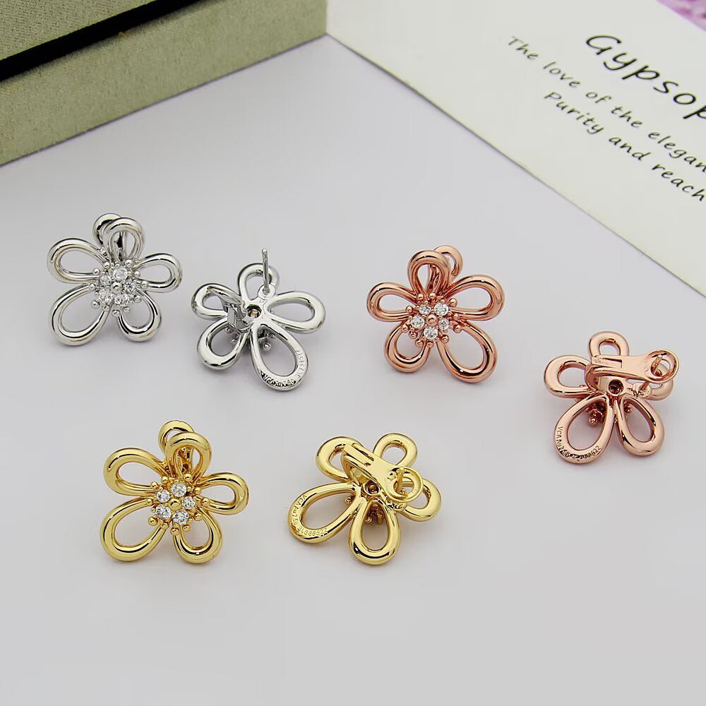 [OAK JURI] FLOWERLACE EARRING 5 DIAMONDS