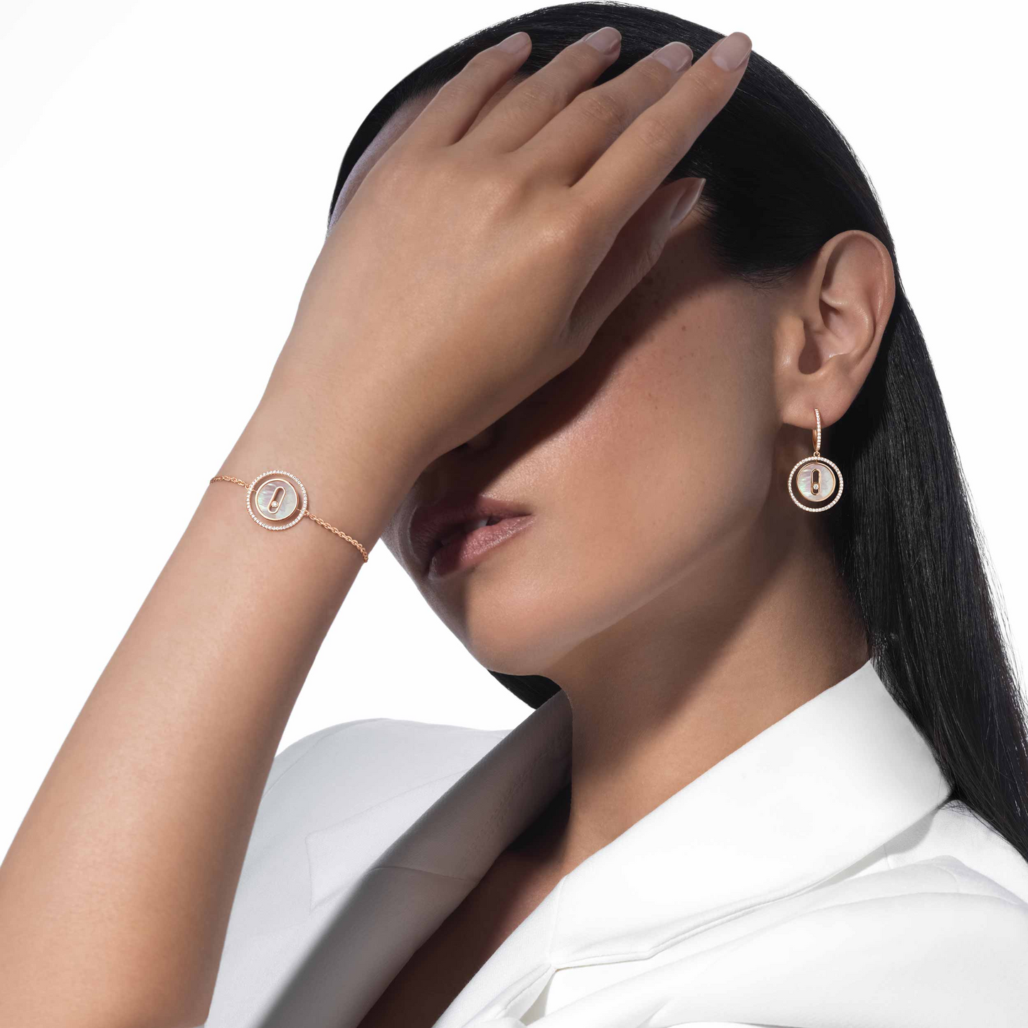 [OAK JURI]LUCKY MOVE WHITE MOTHER OF PEARL PINK GOLD DIAMOND BRACELET