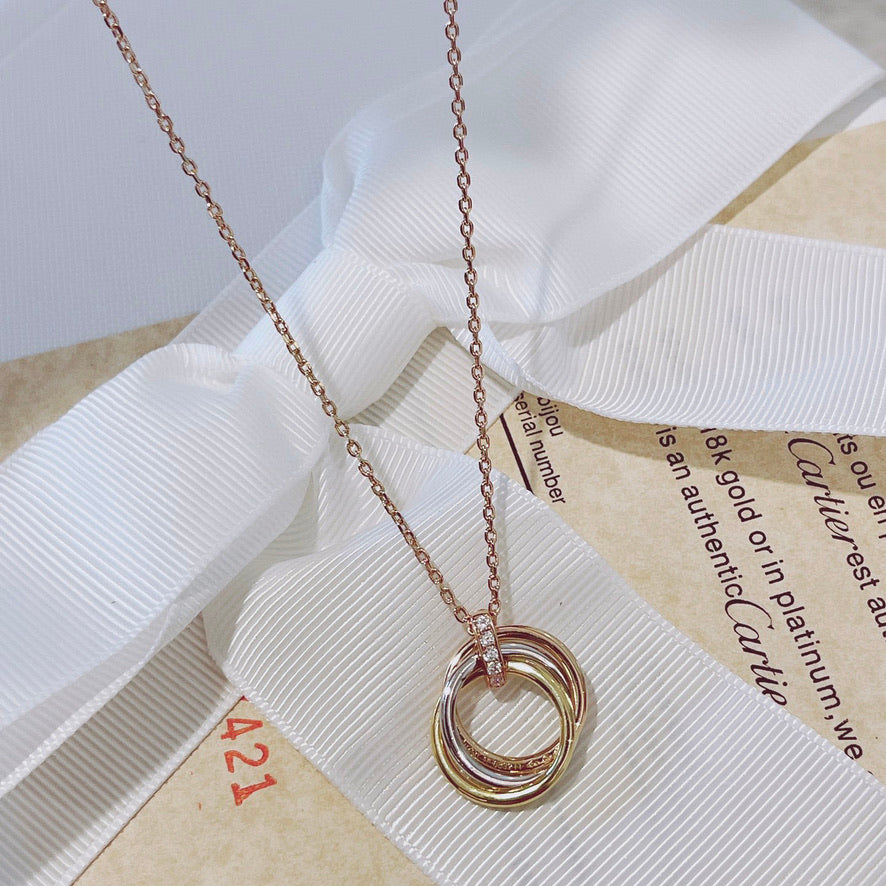 [OAK JURI]TRINITY NECKLACE GOLD  DIAMONDS
