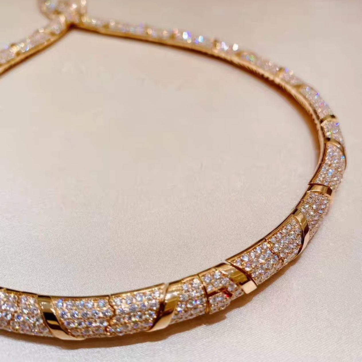[OAK JURI]HAUTE COUTURE GOLD SERPENTI NECKLACE