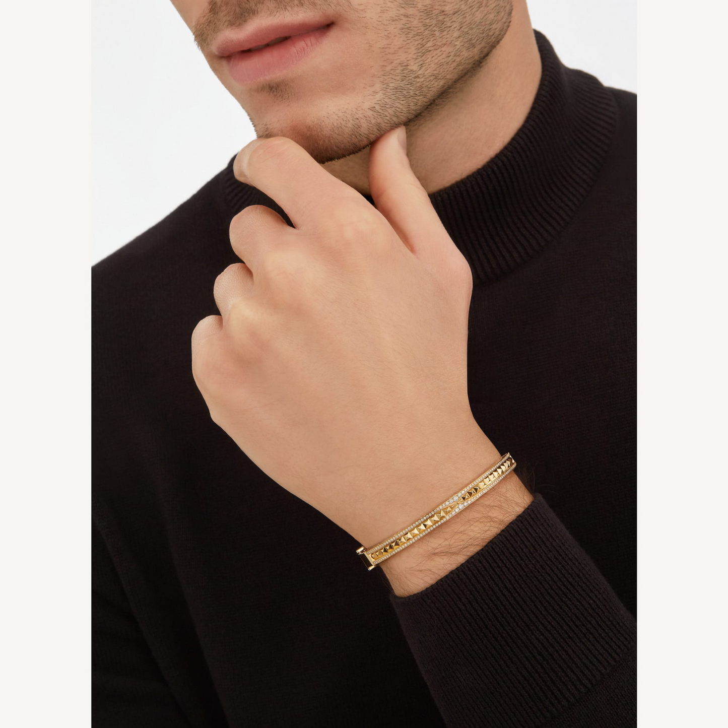 [OAK JURI]ZERO 1 SPIRAL AND PAVED DIAMOND GOLD BRACELET