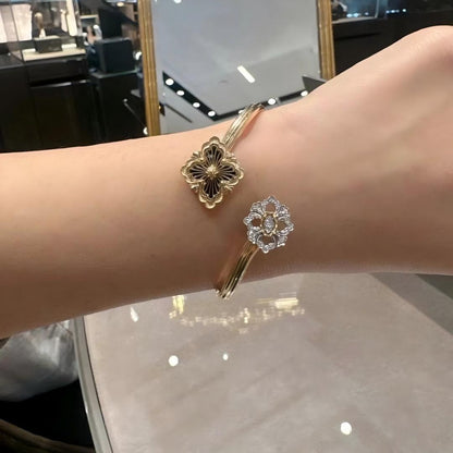 [OAK JURI]OPERA TULLE  GOLD BRACELET WITH ENAMEL BACKGROUND