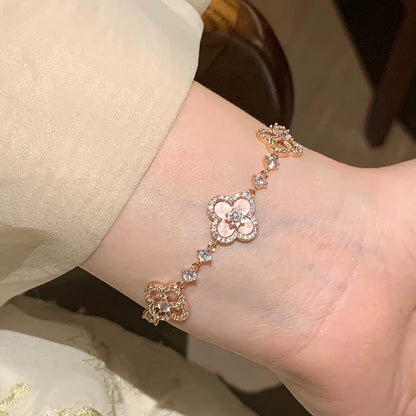[OAK JURI]CLOVER 5 MOTIF PINK BLUE RED WHITE BRACELET