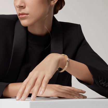 [OAK JURI]LOVE BRACELET 6.1MM DIAMOND-PAVED