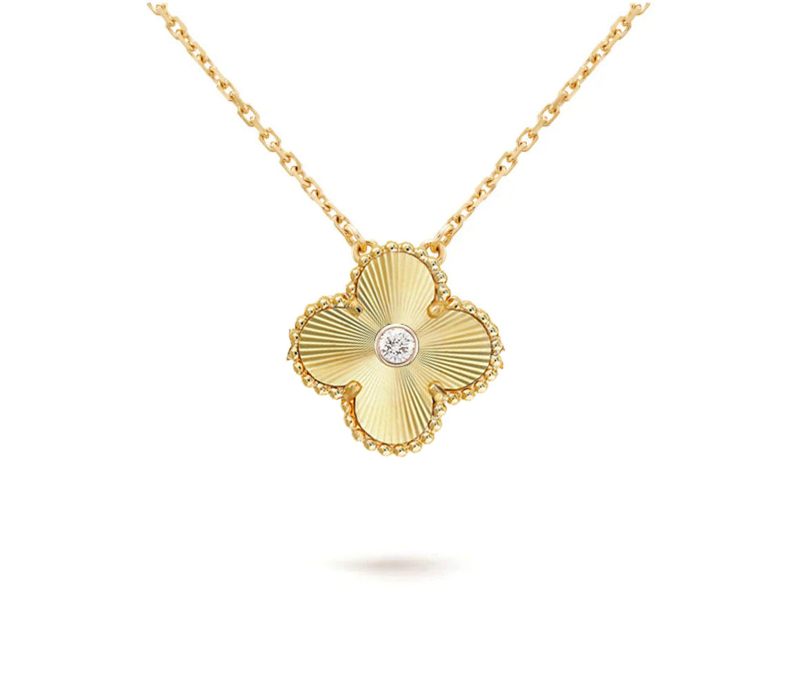 [OAK JURI]CLOVER 15MM DIAMOND SINGLE FLOWER NECKLACE COLLECTION