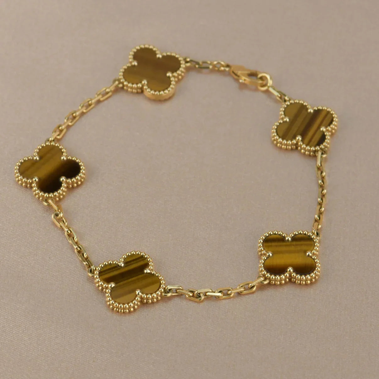 [OAK JURI] CLOVER 5 MOTIFS TIGER EYE BRACELET COLLECTION