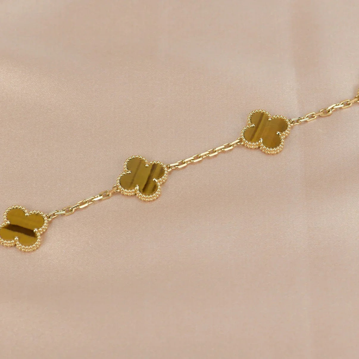 [OAK JURI] CLOVER 5 MOTIFS TIGER EYE BRACELET COLLECTION