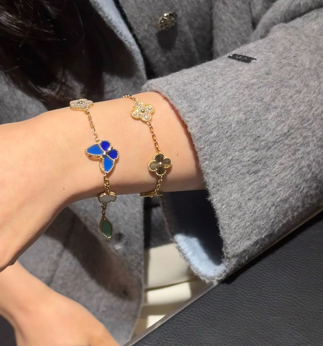 [OAK JURI]LUCKY SPRING BUTTERFLY 5 MOTIF BRACELET
