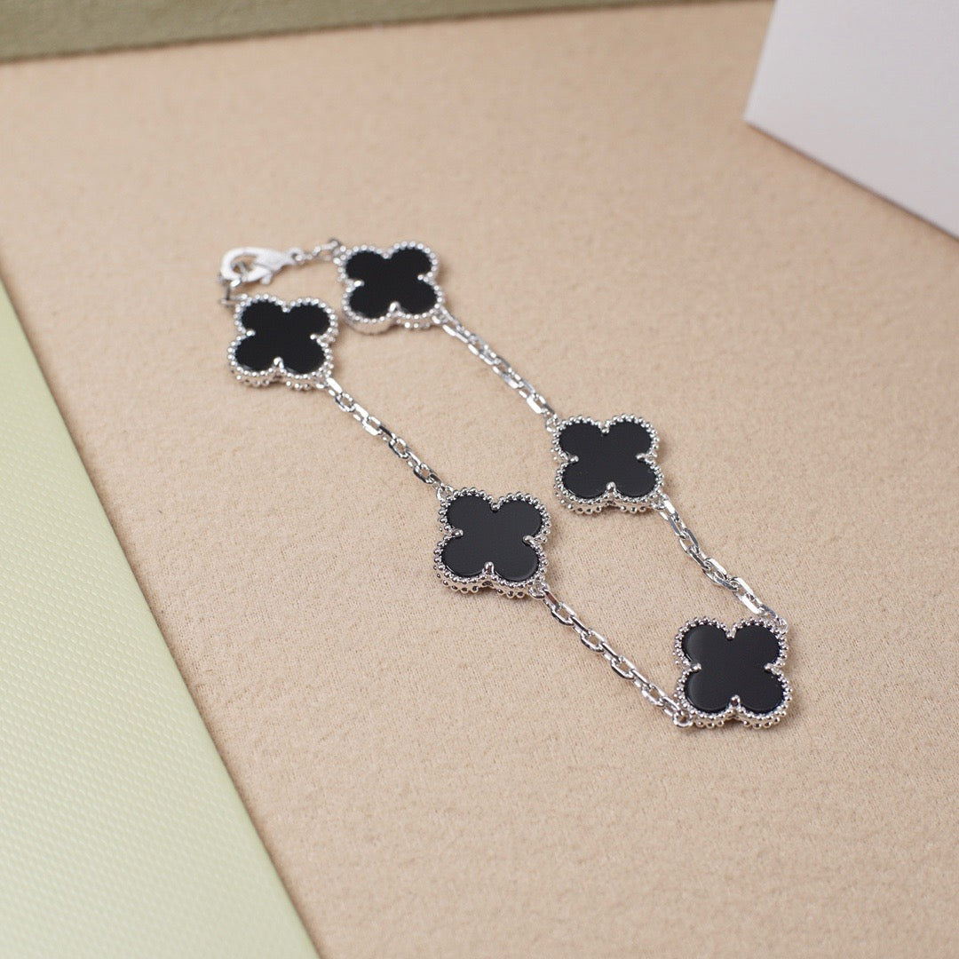 [OAK JURI]CLOVER 5 MOTIF ONYXS  BRACELET SILVER