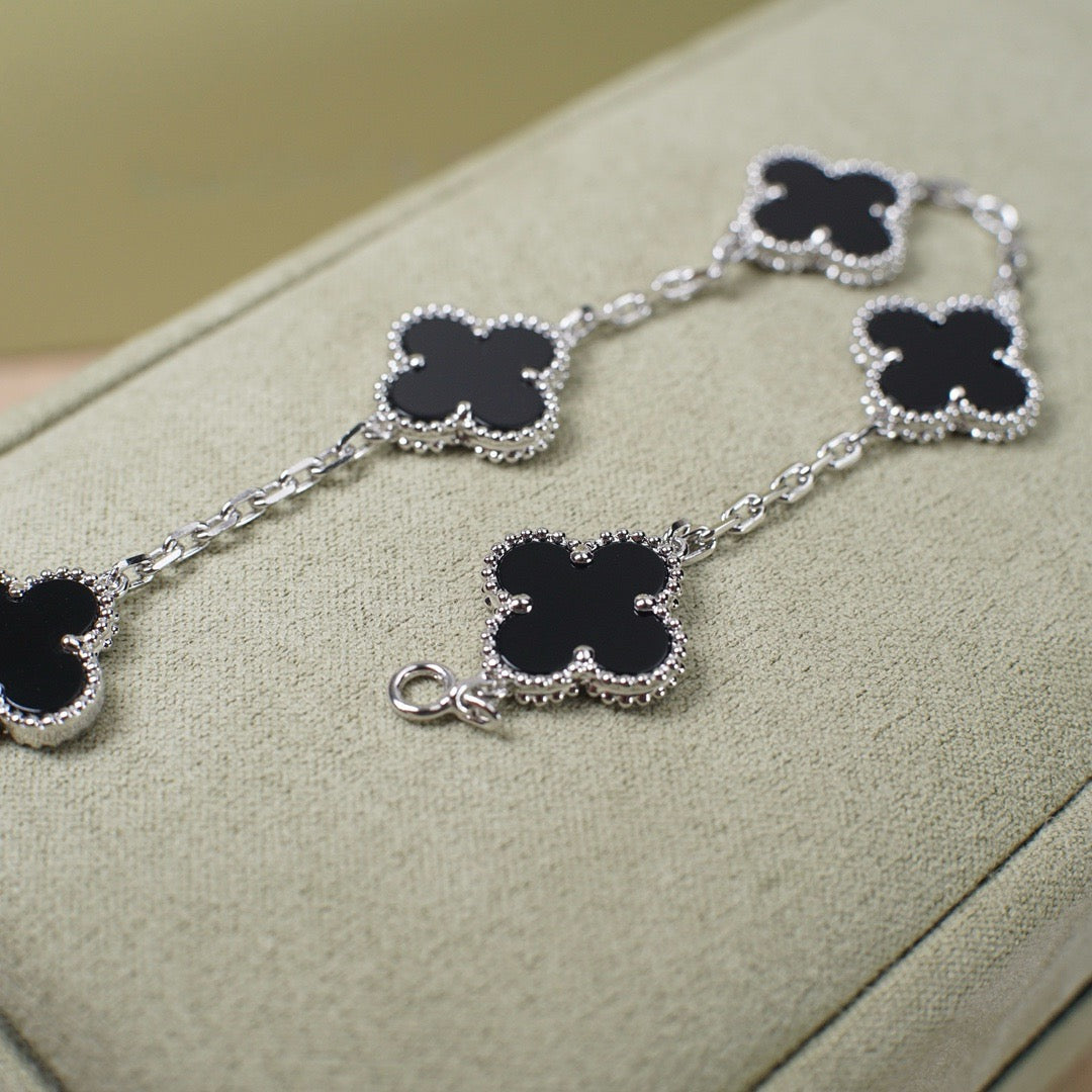 [OAK JURI]CLOVER 5 MOTIF ONYXS  BRACELET SILVER