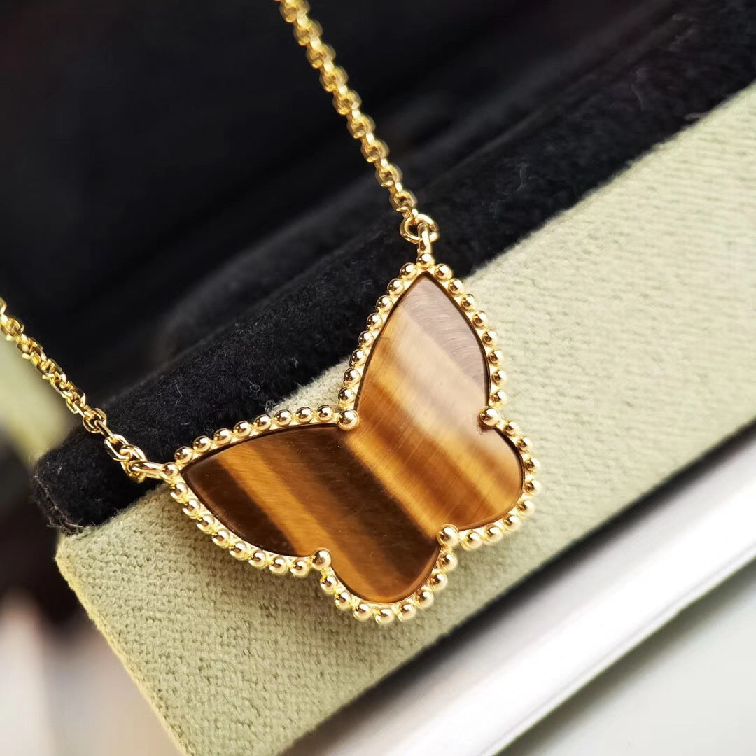 [OAK JURI] TIGER__ EYE BUTTERFLY NECKLACE