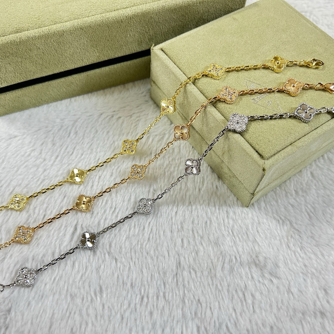 [OAK JURI]CLOVER 6 MOTIF DIAMOND LASER BRACELET