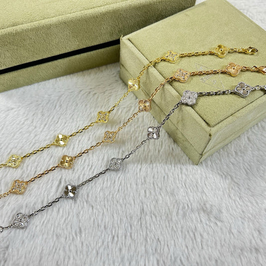 [OAK JURI]CLOVER 6 MOTIF DIAMOND LASER BRACELET
