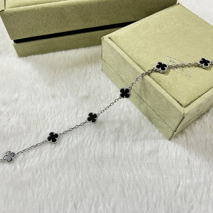 [OAK JURI]CLOVER 6 MOTIF  ONYXS BRACELET