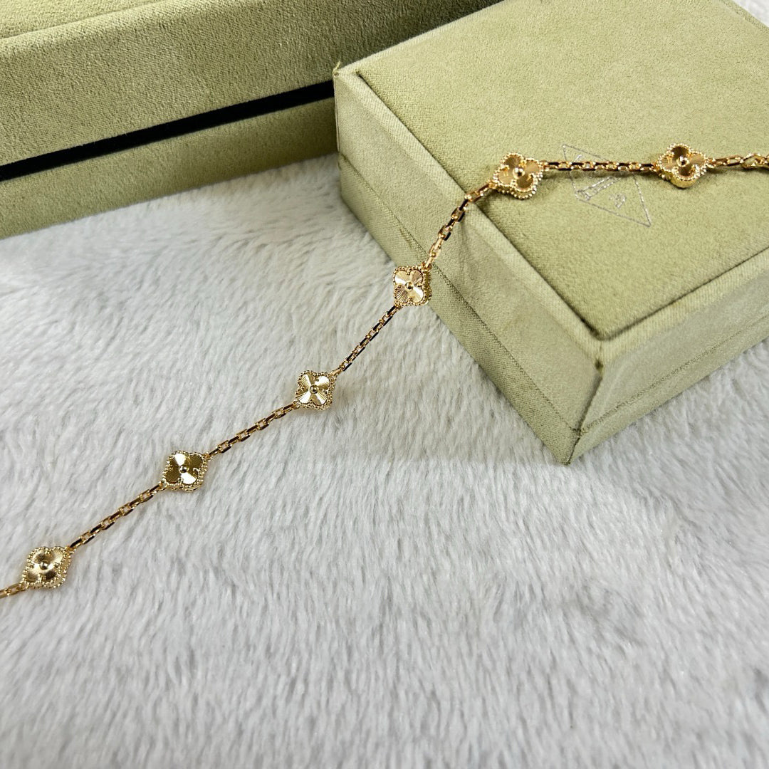 [OAK JURI]CLOVER 6 MOTIF DIAMOND BRACELET