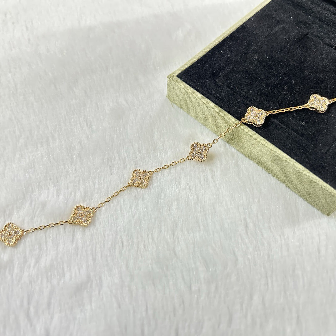 [OAK JURI]CLOVER 6 MOTIF DIAMOND BRACELET