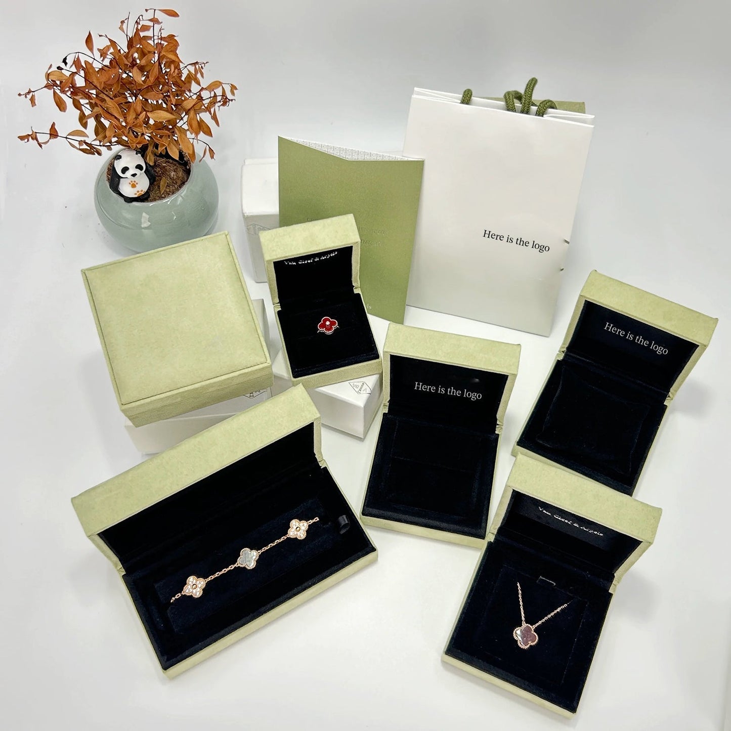 [OAK JURI]CLOVER MINI 9.5MM CARNELIANS NECKLACE COLLECTION
