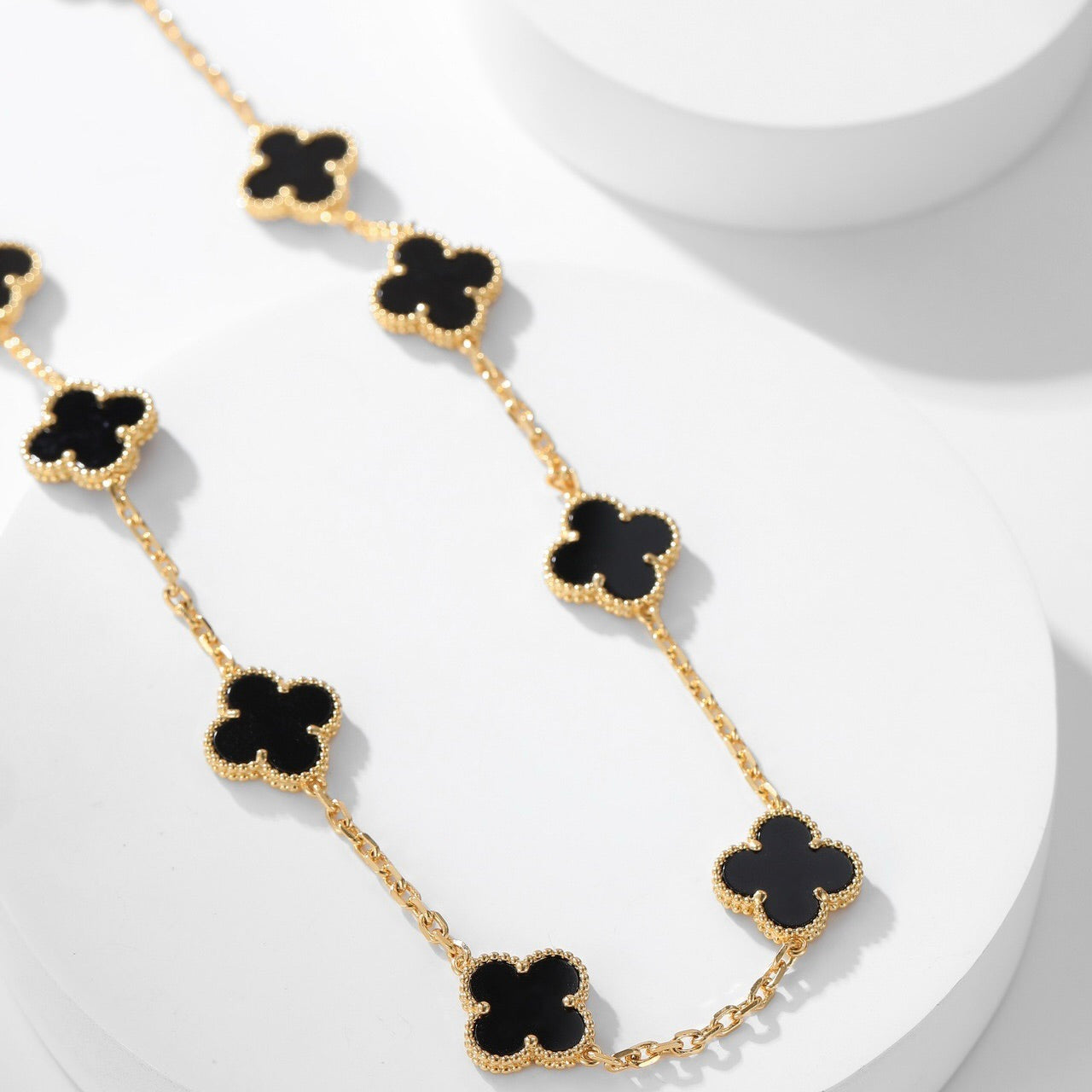 [OAK JURI]CLOVER 10 MOTIFS ONYX NECKLACE