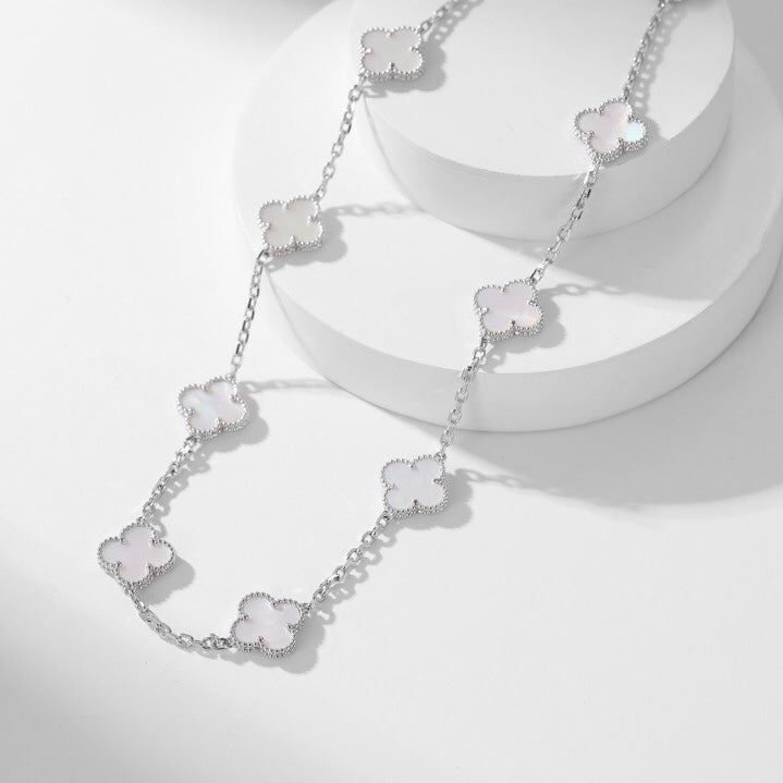 [OAK JURI]CLOVER 10 MOTIFS WHITE MOTHER OF PEARL NECKLACE