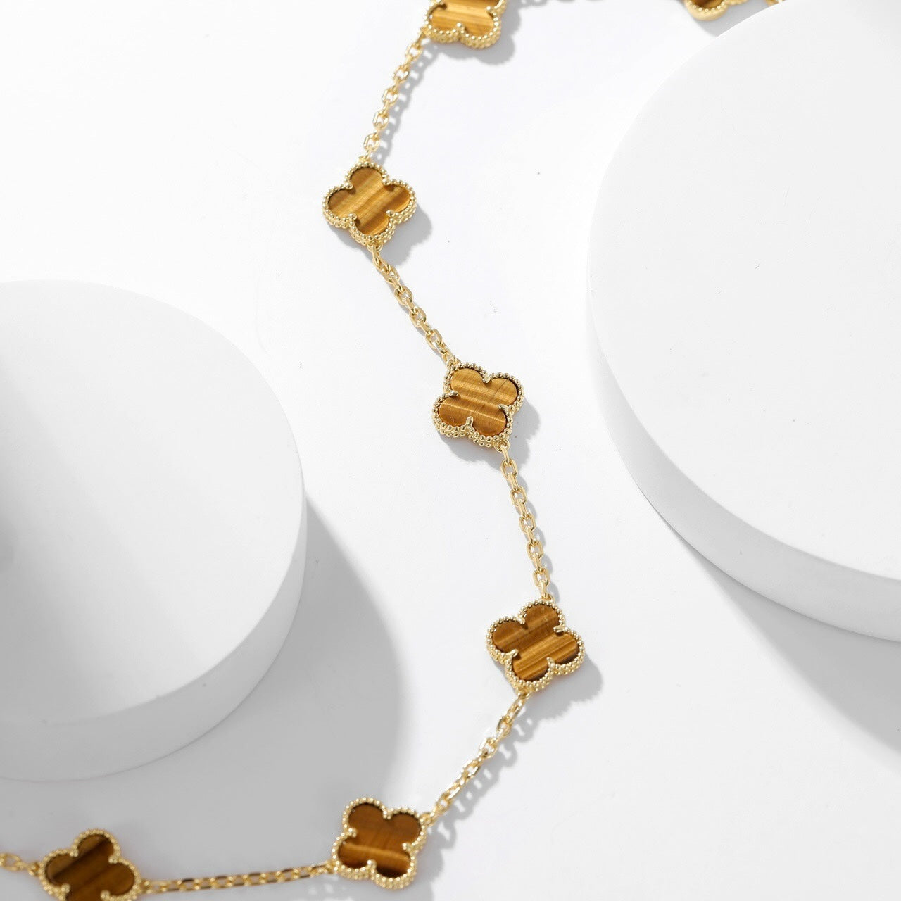 [OAK JURI]CLOVER 10 MOTIFS TIGER EYE NECKLACE