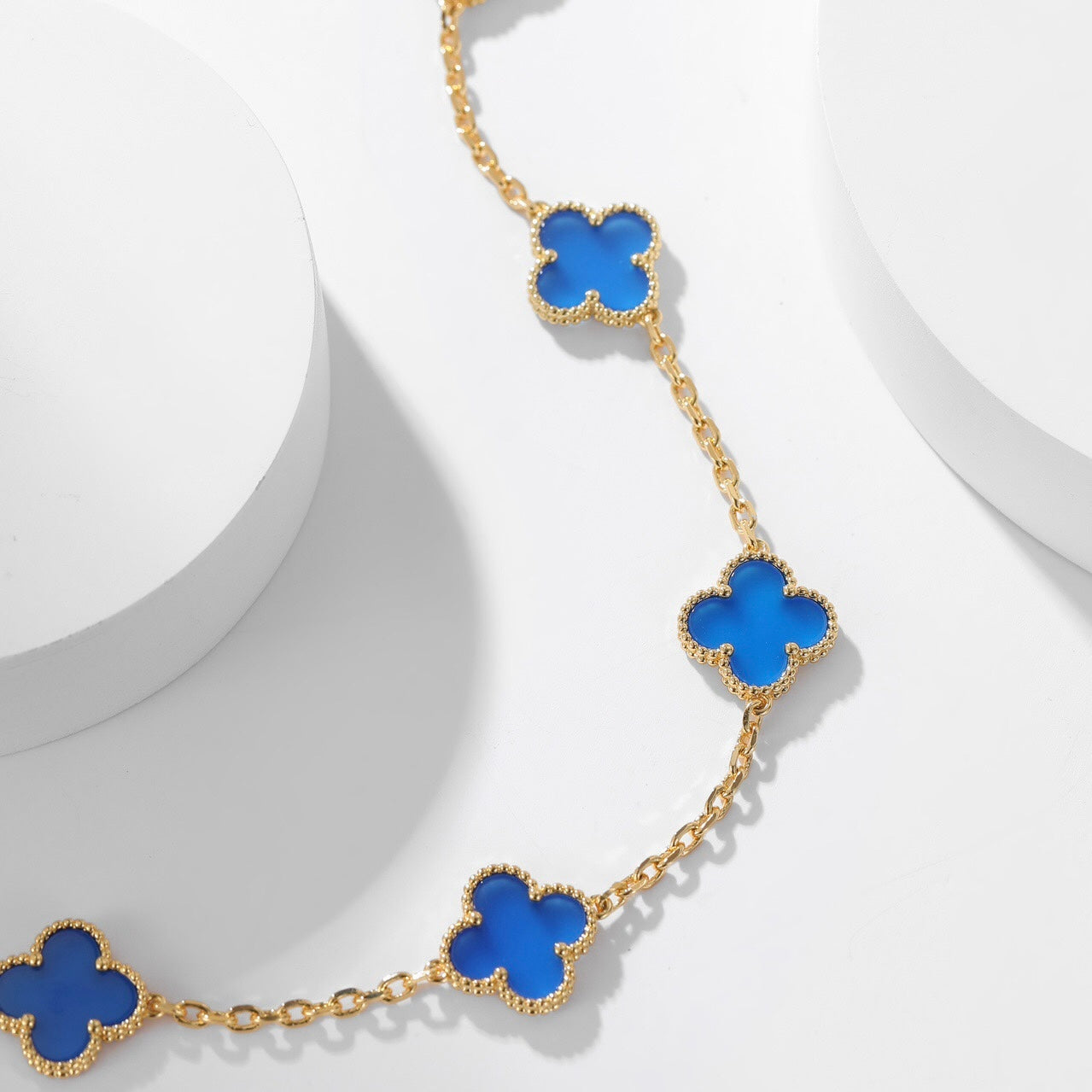 [OAK JURI]CLOVER 10 MOTIFS BLUE AGATE NECKLACE