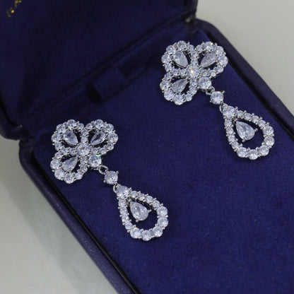 [OAK JURI]LOOP EARRINGS FULL MOTIF DIAMOND