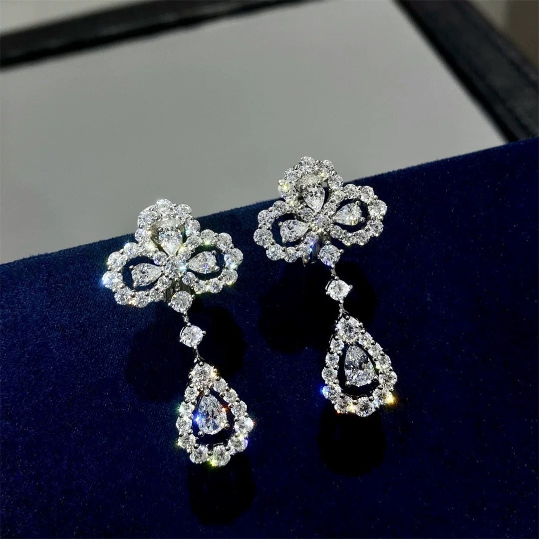 [OAK JURI]LOOP EARRINGS FULL MOTIF DIAMOND