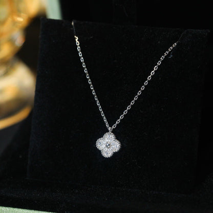 [OAK JURI]CLOVER MINI 9.5MM PENDANT DIAMOND NECKLACE