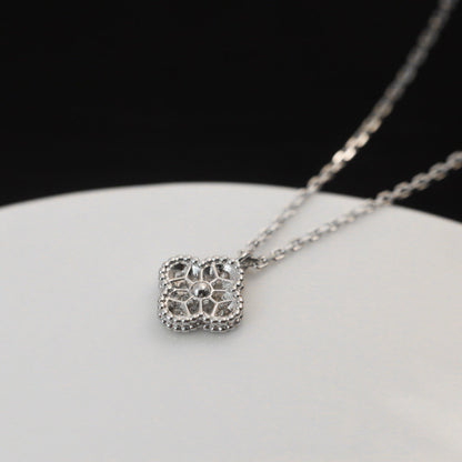 [OAK JURI]CLOVER MINI 9.5MM PENDANT DIAMOND NECKLACE