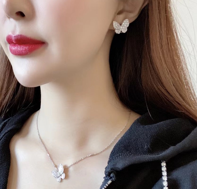 [OAK JURI]BUTTERFLY ALL DIAMOND EARRINGS