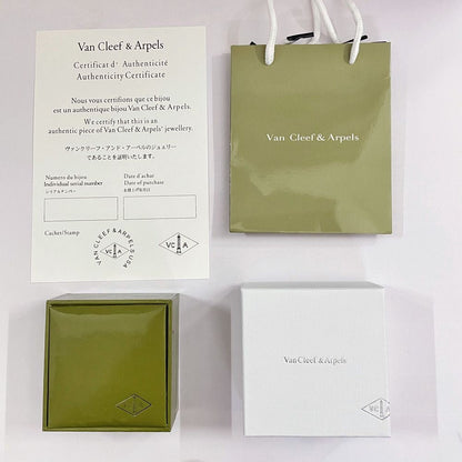 [OAK JURI]VA CLOVER BRACELET NECKLACE RING BOX GIFT BAG