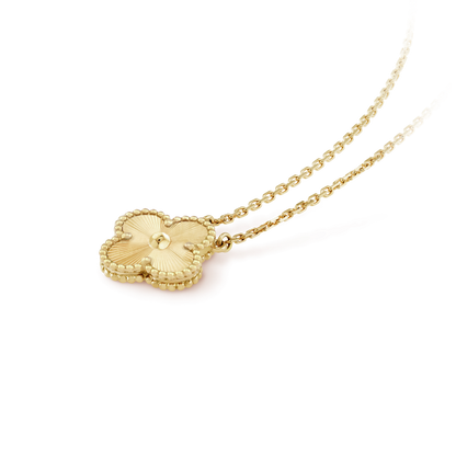 [OAK JURI]CLOVER 15MM LASER NECKLACE