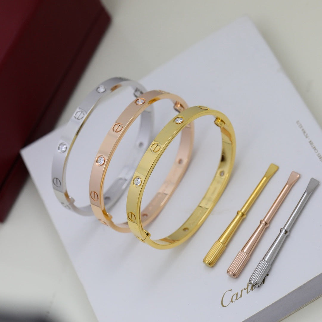[OAK JURI]LOVE BRACELET 6.1MM 4 DIAMONDS