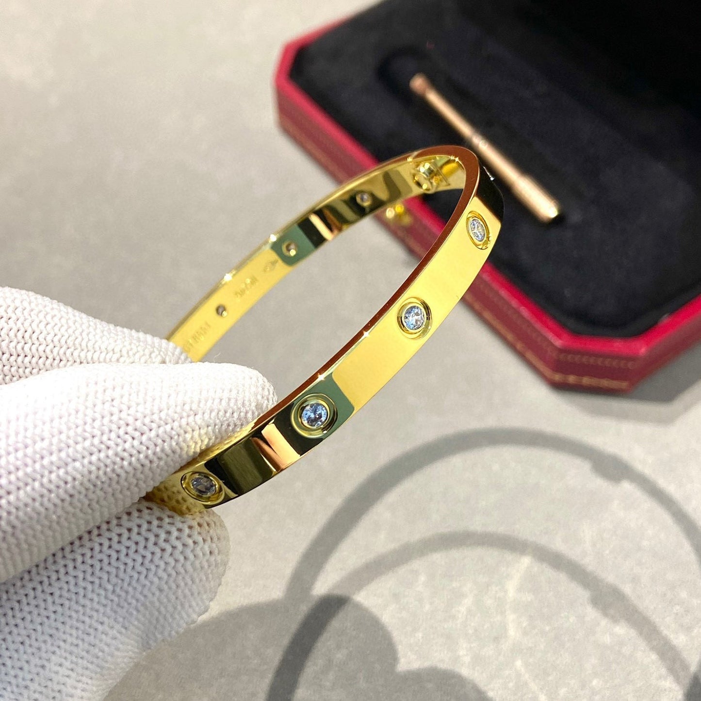 [OAK JURI]LOVE BRACELET 6.1MM 10 DIAMONDS