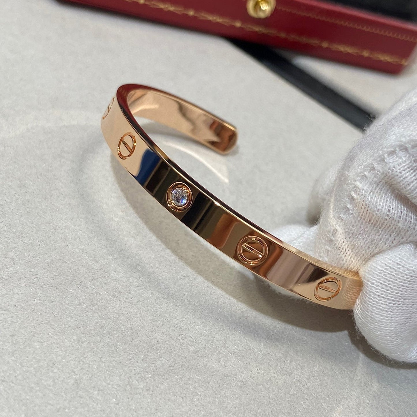 [OAK JURI]LOVE BRACELET 6.1MM 1 DIAMOND OPEN CUFF