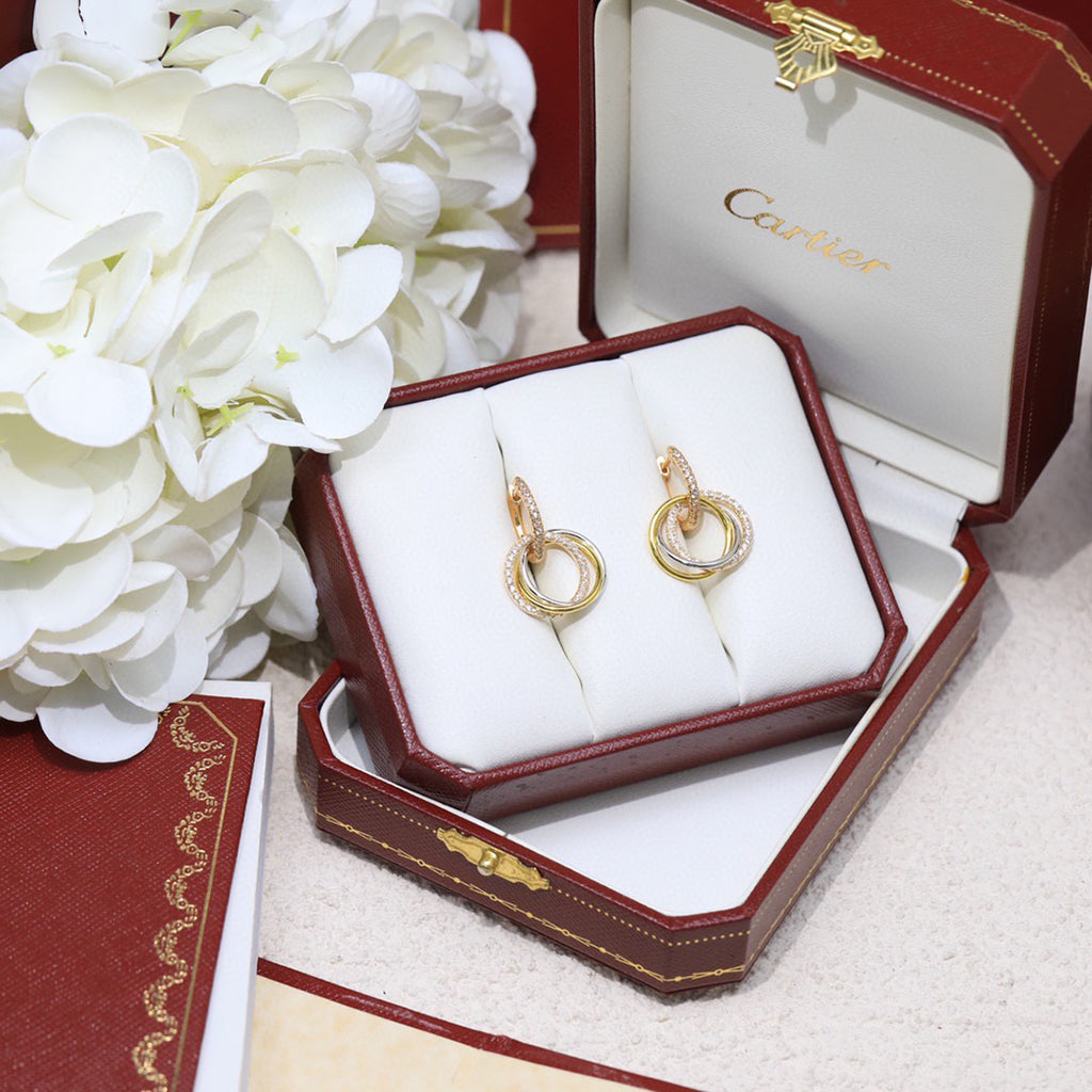 [OAK JURI]TRINITY HALF DIAMOND  EARRINGS