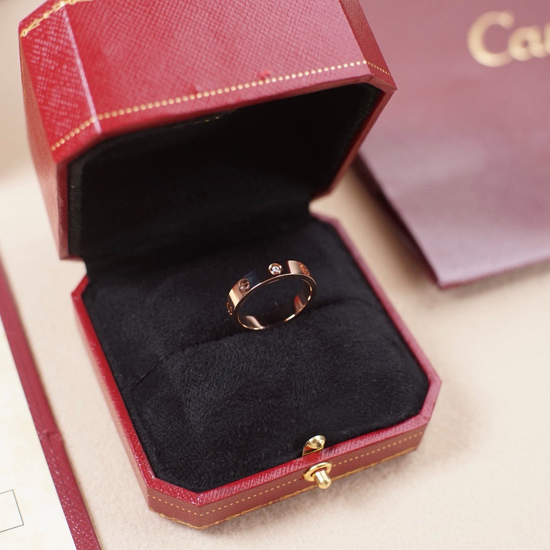 [OAK JURI]LOVE 4MM 1 DIAMOND RING