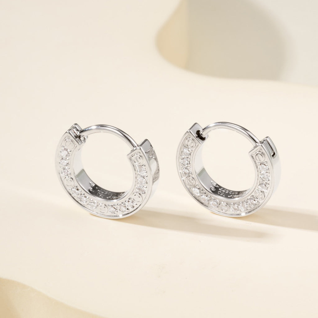 [OAK JURI]LOVE DIAMOND EARRINGS