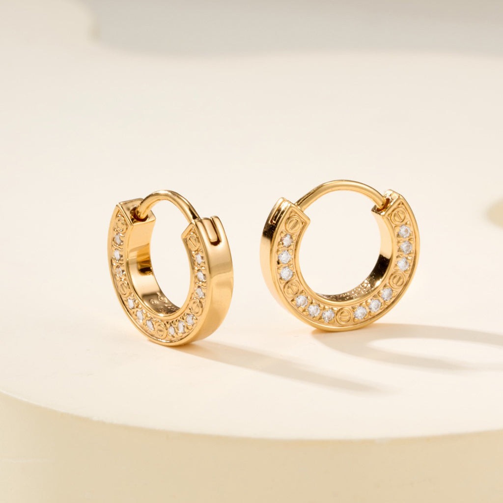[OAK JURI]LOVE DIAMOND EARRINGS