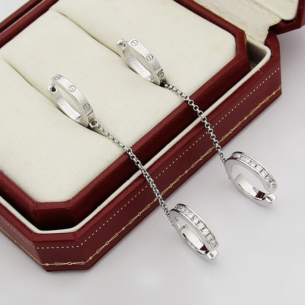 [OAK JURI]LOVE 3.0MM HALF DIAMOND EARRINGS (SINGLE）