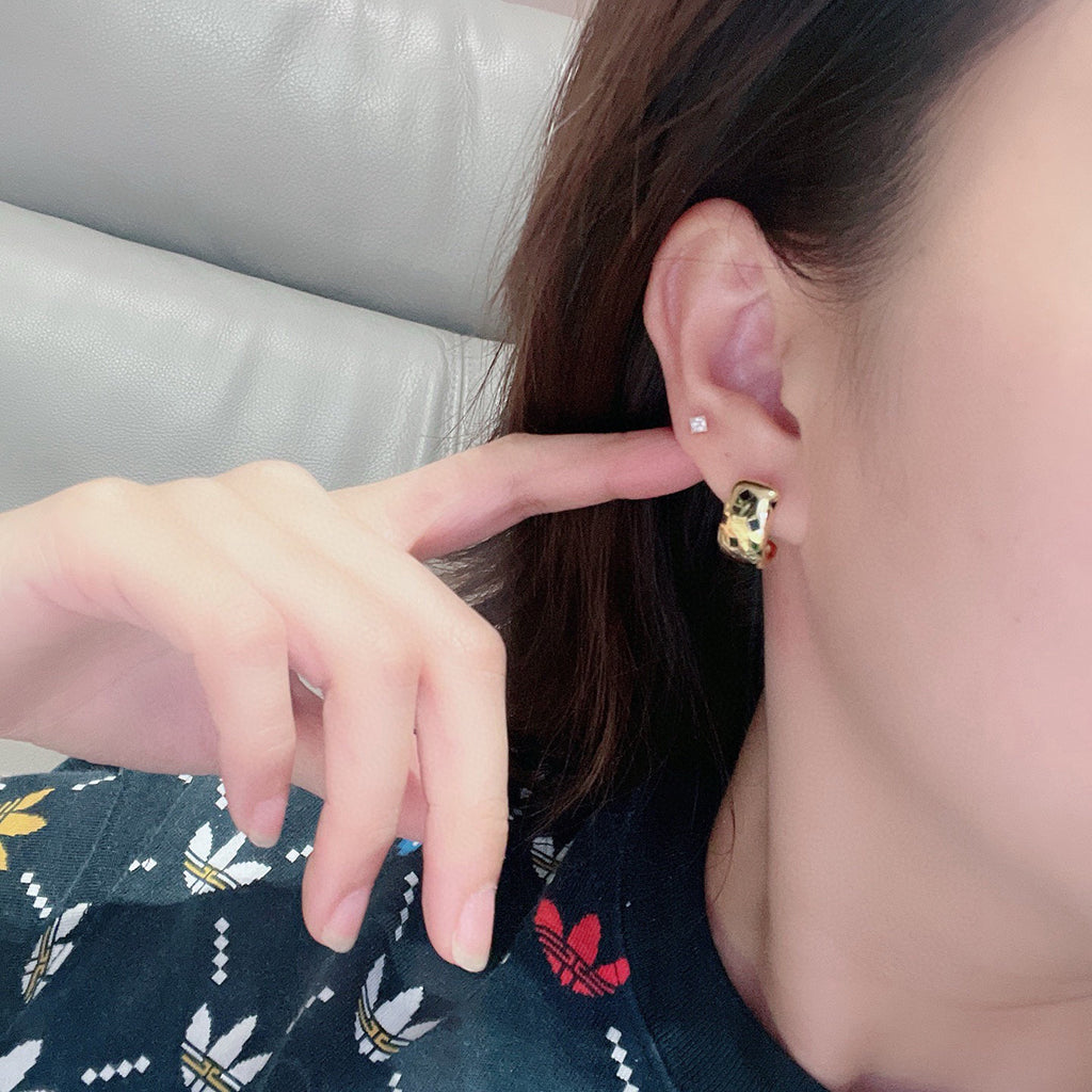[OAK JURI]PANTHERE MINI  EARRINGS
