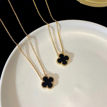 [OAK JURI]CLOVER 15MM BLACK ONYX SINGLE FLOWER NECKLACE