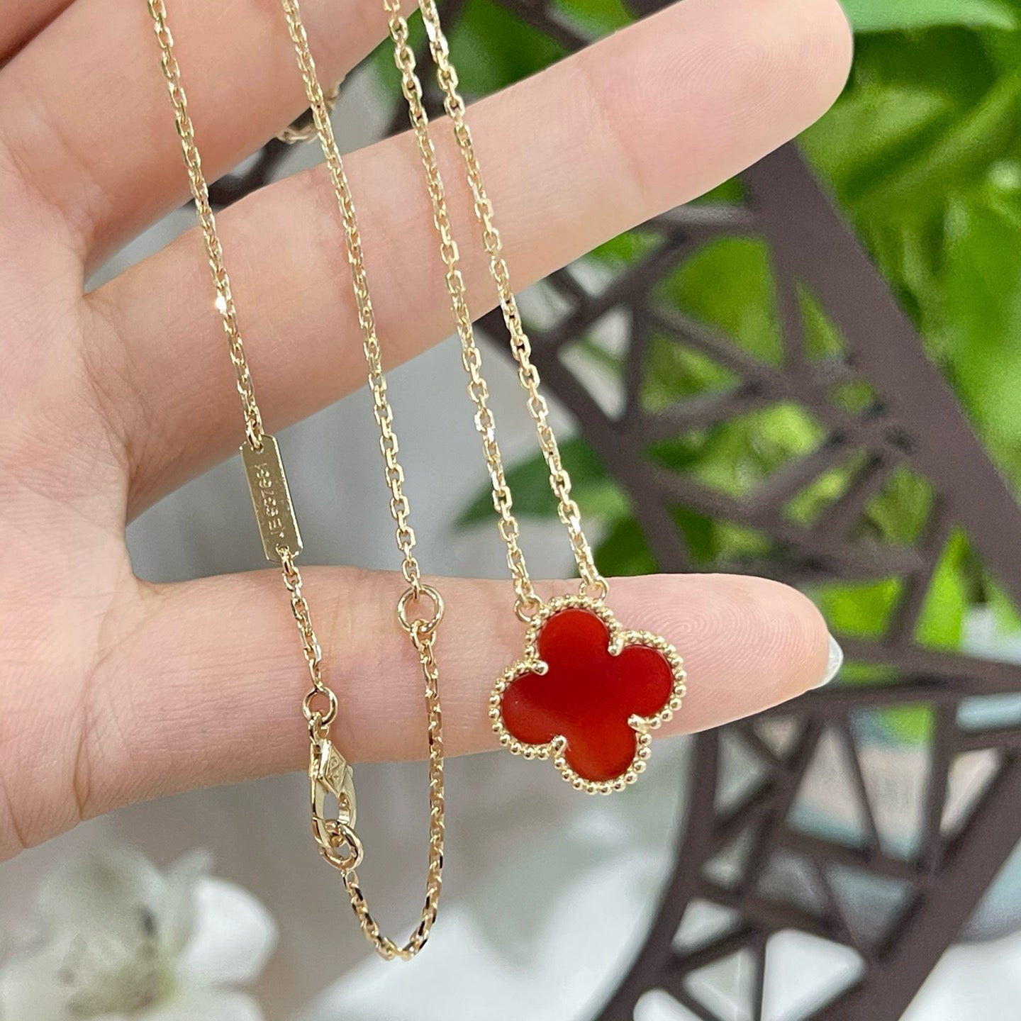 [OAK JURI]CLOVER 15MM CARNELIAN SINGLE FLOWER NECKLACE