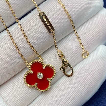 [OAK JURI]CLOVER 15MM DIAMOND CARNELIAN NECKLACE