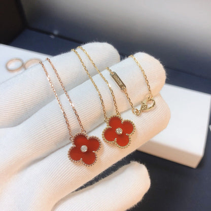 [OAK JURI]CLOVER 15MM DIAMOND CARNELIAN NECKLACE