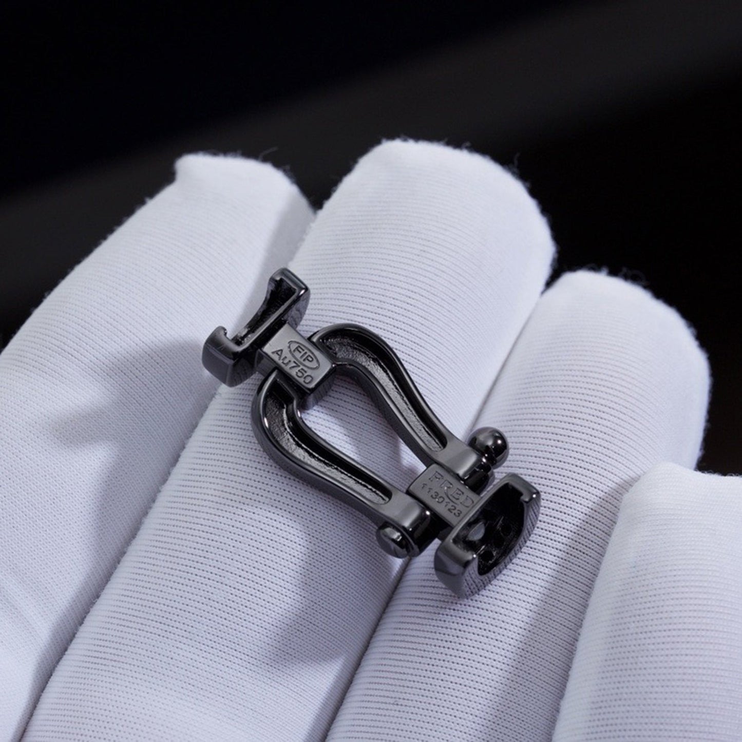 [OAK JURI]FORCE LARGE SERIES HORSESHOE BLACK SAMURAI BRACELET